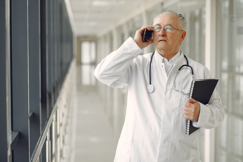 PG Doctors Withdraw from Emergencies Amid Protests | Career Outlook
