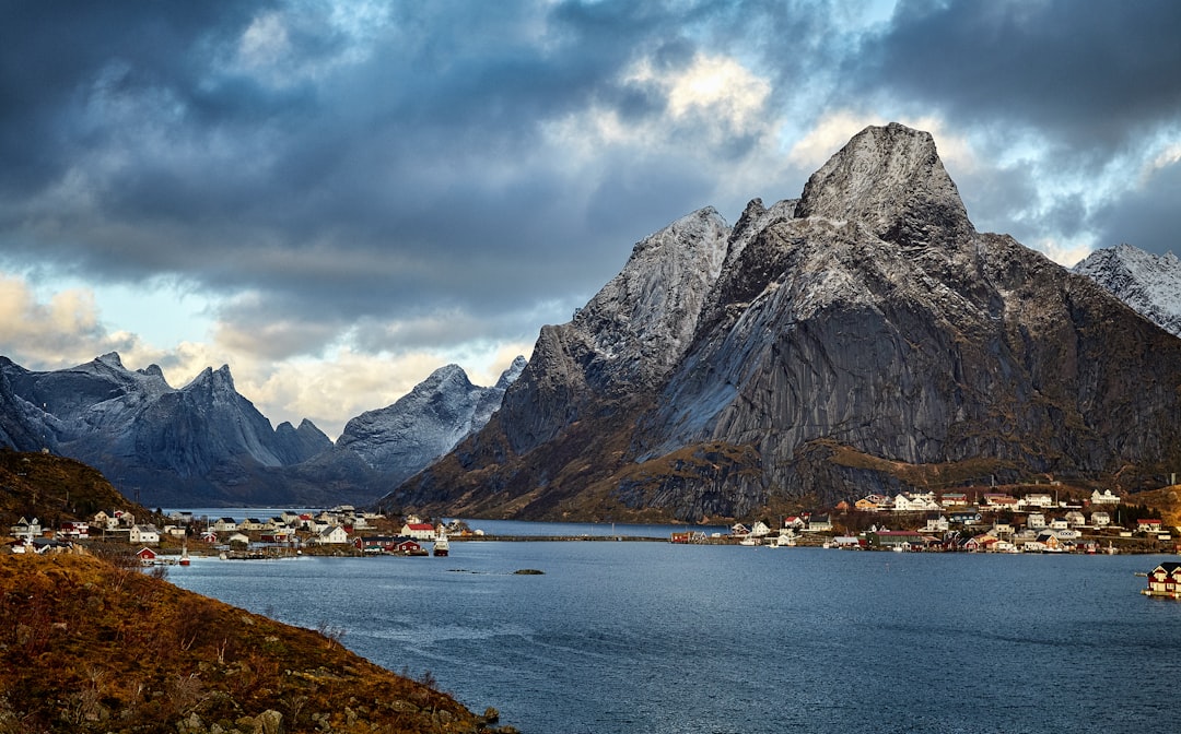 Norwegian Schools Adopt AI, Revolutionize Education
