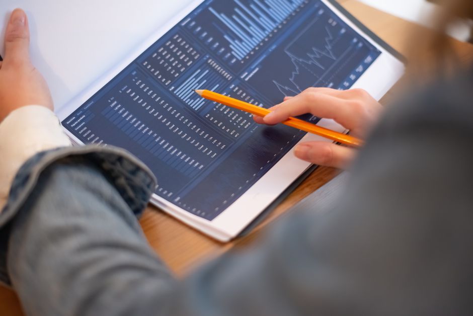 AI Drives Finance Decisions with Governance and Data Quality
