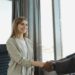 7 Red Flags to Watch for in a Job Offer That’s Too Good to Be True