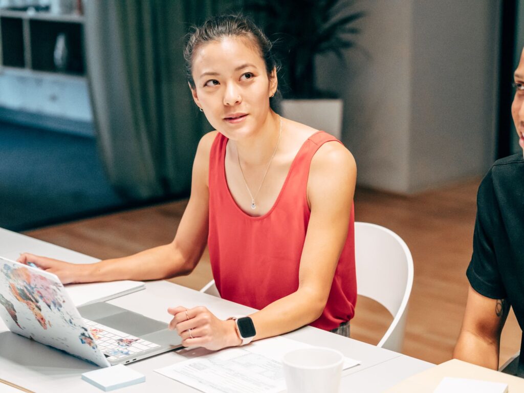 7 Red Flags to Watch for in a Job Offer That's Too Good to Be True