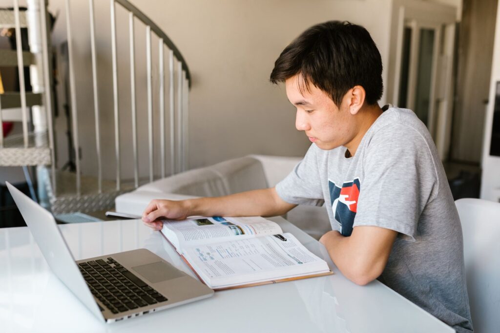 7 Strategies for Mastering the Art of Self-Directed Learning: Introducing the Personalized Learning Blueprint