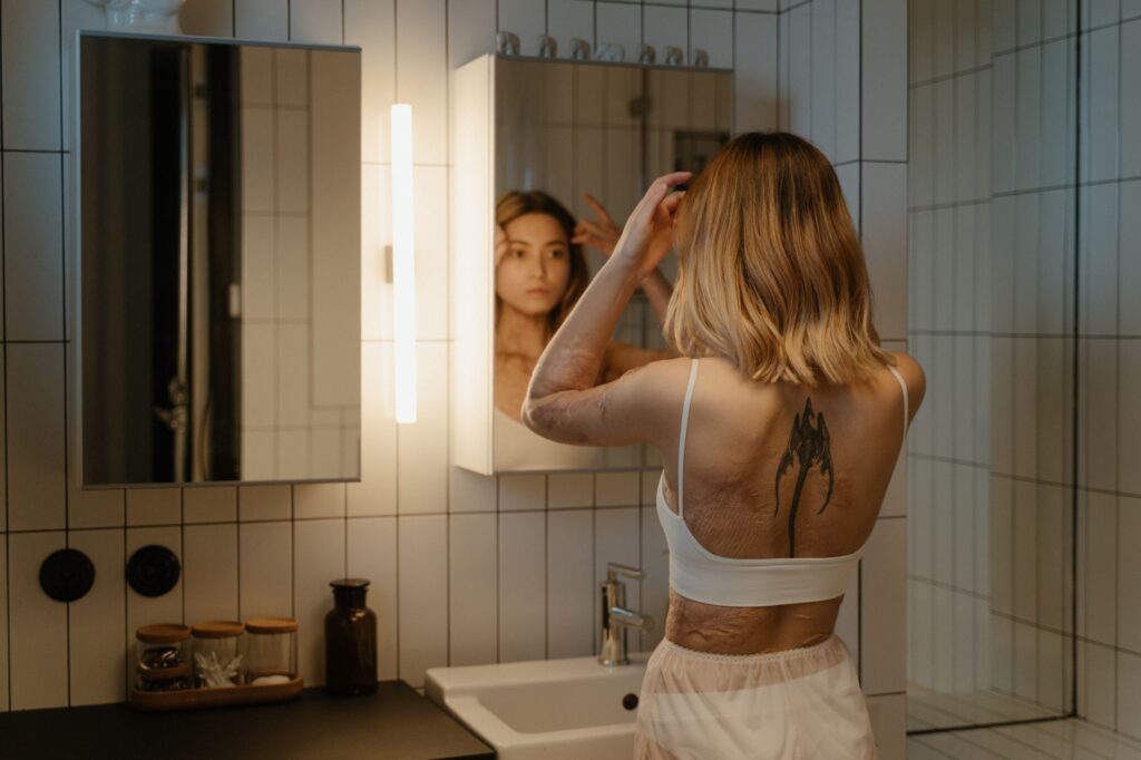 7 Ways to Overcome Imposter Syndrome and Build Confidence