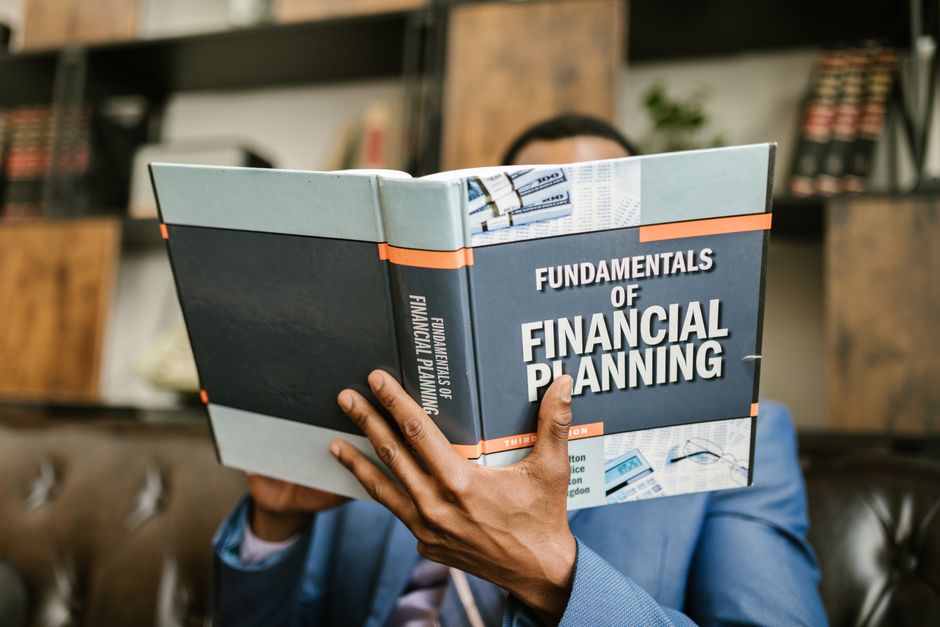 Financial Growth Strategies for Young Professionals