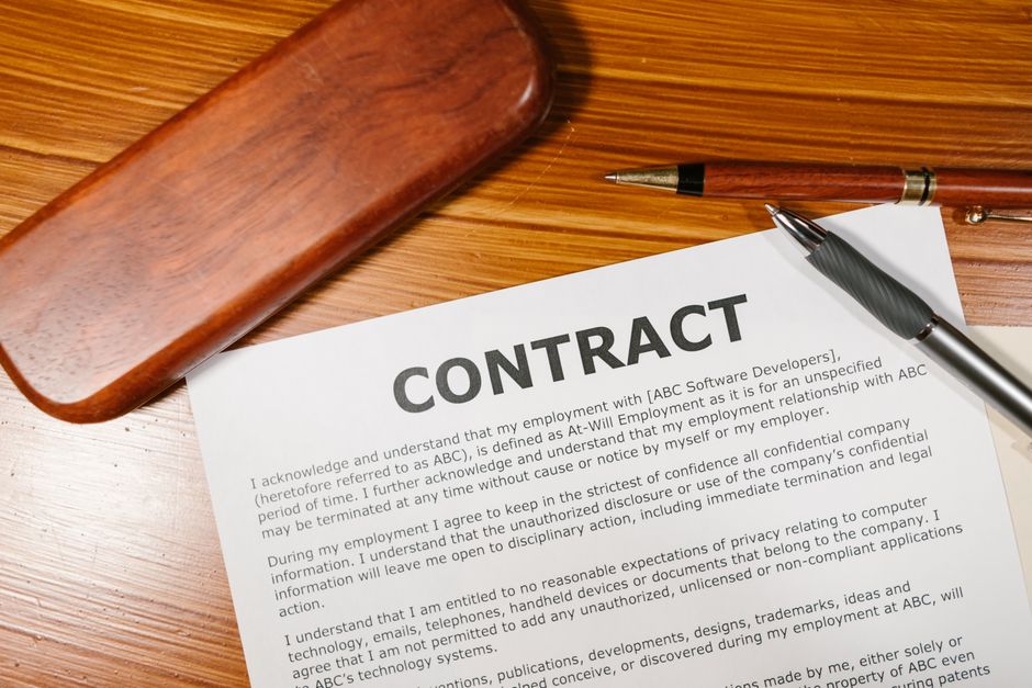 AI Transforms IT Services Contracts in India