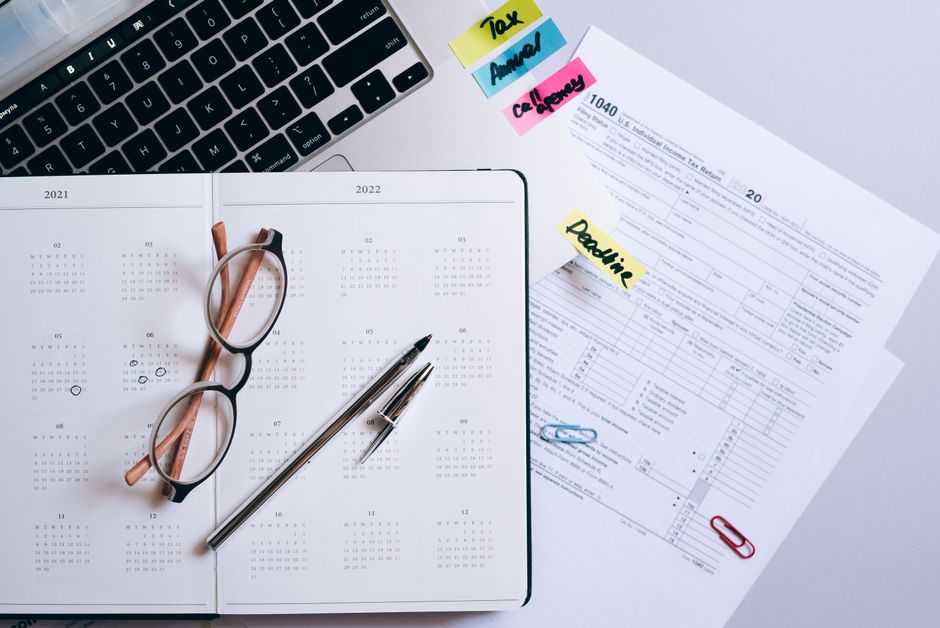 Essential ITR-3 and ITR-4 Schedules for Freelancers