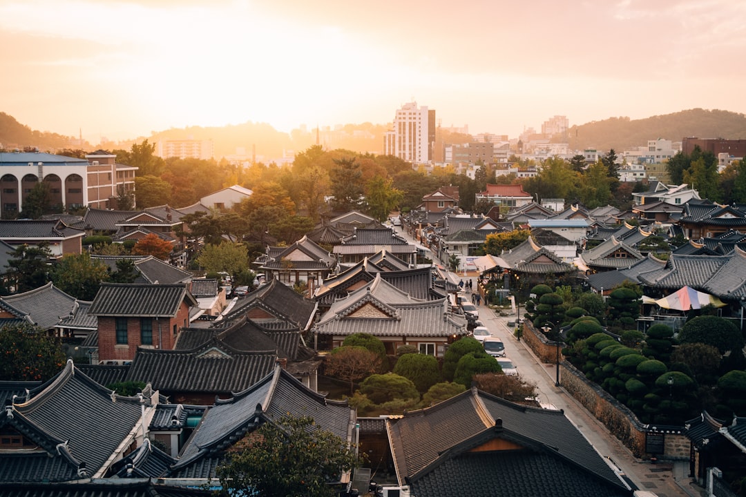 Korea Sovereign Wealth Fund to Join Global Race for AI, Robotics