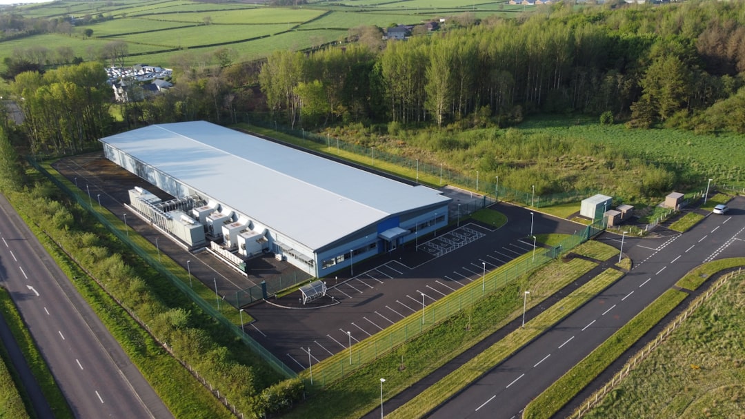 AI data-centre race builds trillion lease burden for Big Tech