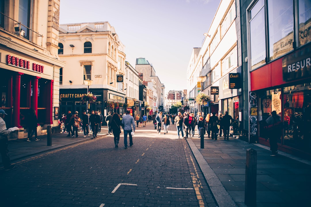 UK’s Tough Jobs Market Threatens Burnham’s Aim to `Bring Back Hope’