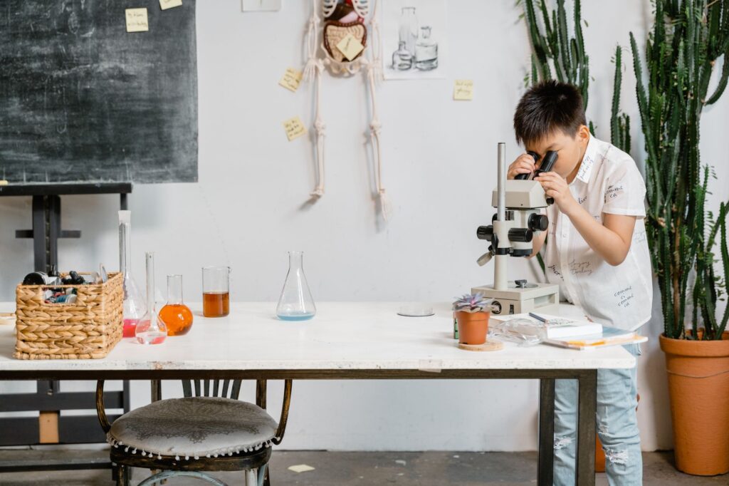 AI Model Performance Breakthrough Reported by U.S. Laboratory, Potential to Reduce Costs of Educational Tools