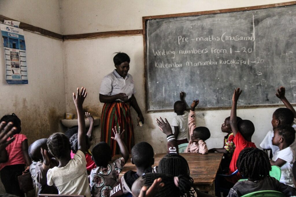 AI‑Powered Tutoring Platforms Expand Globally, Prompting Teacher‑Job Displacement Concerns