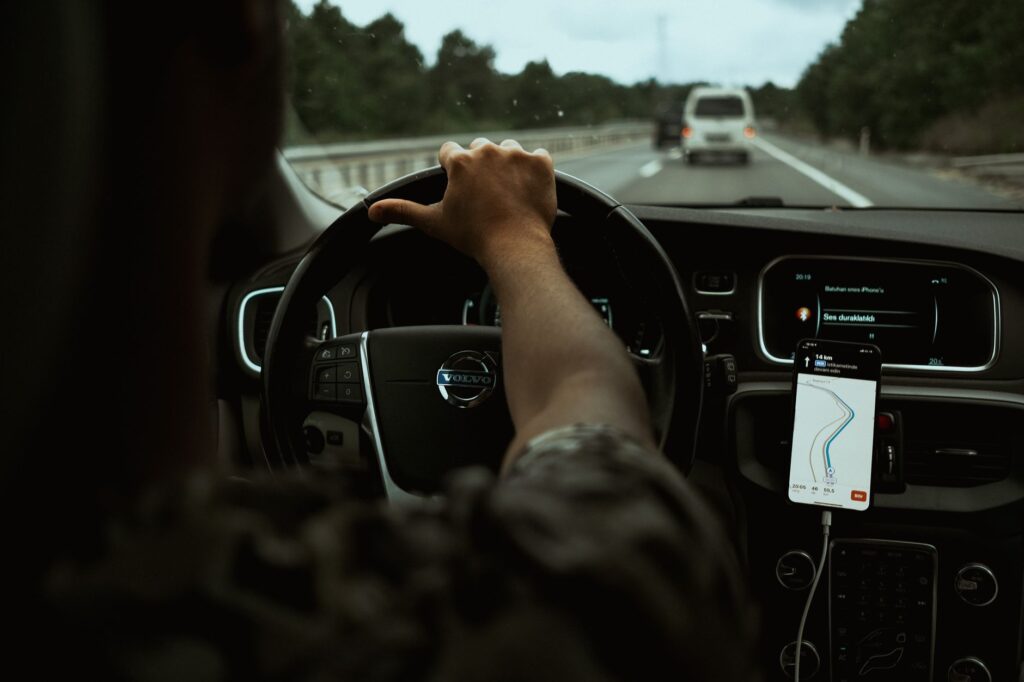 Cars24 and India’s DPIIT Sign MoU to Back AI-Driven Mobility and Road-Safety Startups