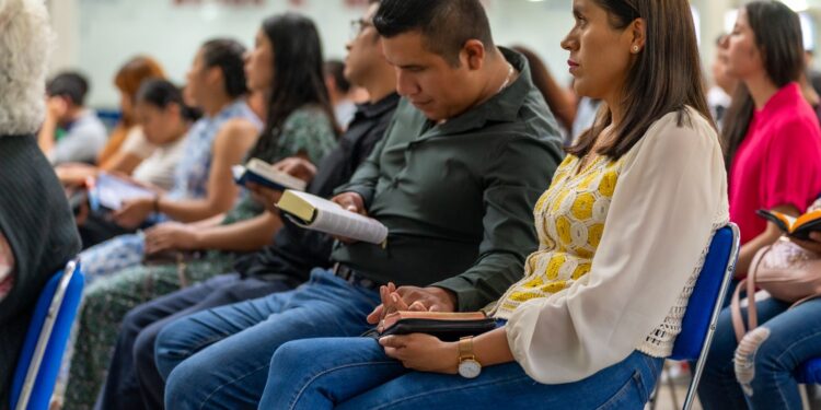 Church Search Committee Chairs Adopt Spiritual Discernment Model for Pastor Hiring