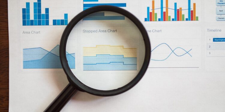 Corporate Credit Risk Teams Expose Hidden Blind Spots