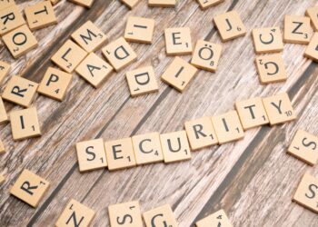 Data retention policies undermine government agency effectiveness