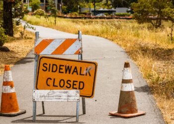 Deadly Work‑Zone Crashes Rise in U.S. School Zones, Survey Shows Safety Gaps