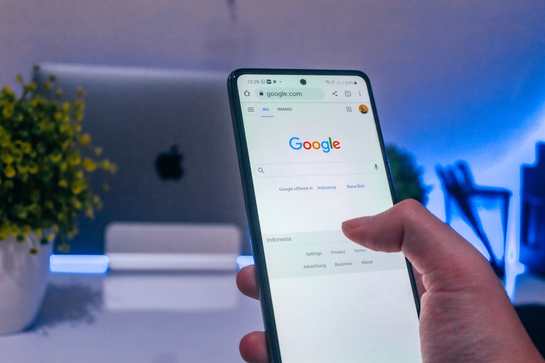 Google Finance and Apple Stocks Upgrade Tracking Features