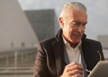 Emotional literacy drives leadership success in the digital era