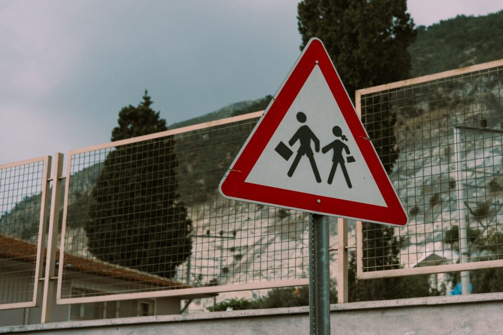 Federal Guidelines Updated to Strengthen School‑Zone Pedestrian Safety Across United States