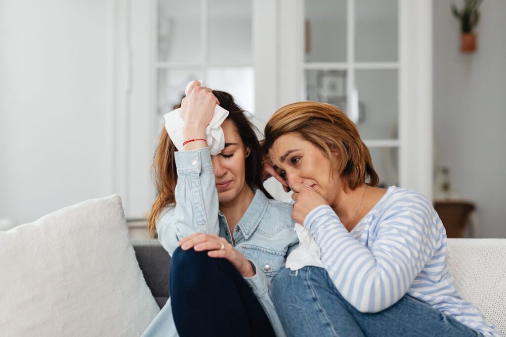 Four hidden costs of high‑trust relationships on performance
