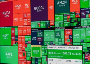 Global trade reconfigures around AI and regional hubs