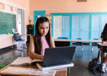 Google Enables Gemini AI Features in Classroom App for K‑12 Students