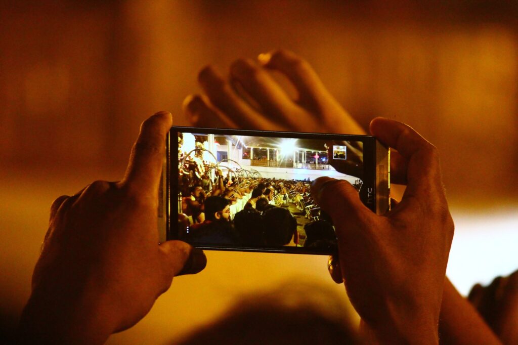 India’s Prime Minister adopts Instagram to Reach Young Voters after Education Minister’s Resignation