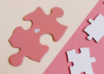 Interim roles redefine mid‑career mobility
