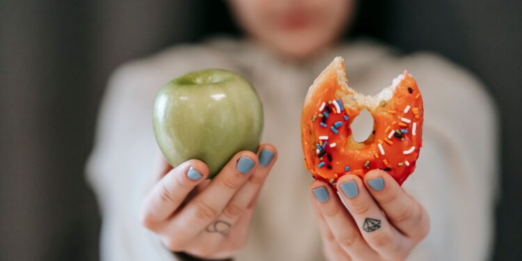 Karnataka State Government Bans Sale of Junk Food Within 50 Metres of Schools and Colleges