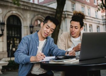 Learning loss reshapes university admissions and support