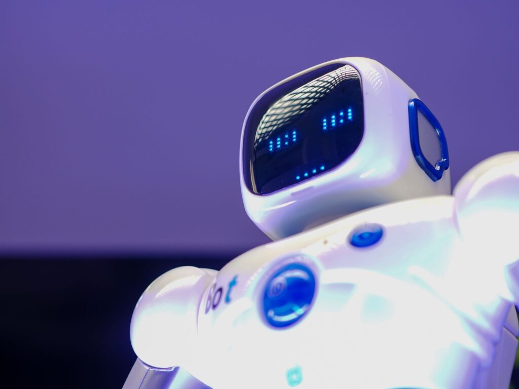 Leveraging Collective Intelligence to Enhance AI Decision Making