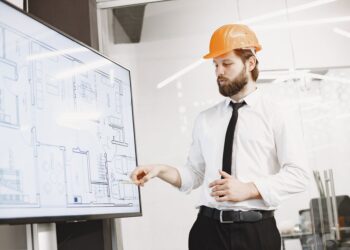 Micro‑Specialization Redefines Modern Workplace Value
