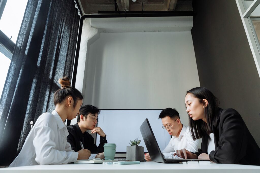 Plain language boosts engagement and productivity