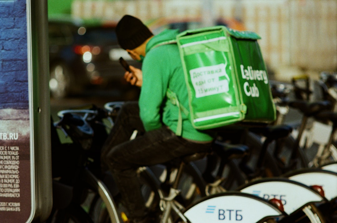 New Jersey Sues Amazon Over Delivery Driver Pay Suppression