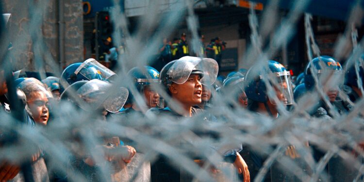 South African Anti‑Immigration Protesters Force Immigrants from Homes in Johannesburg and Durban