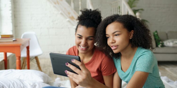 Teen Therapy Platforms Expand Affordable Online Access Nationwide