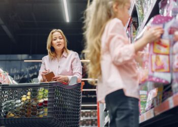 The hidden ledger: why family dynamics matter for retail strategy