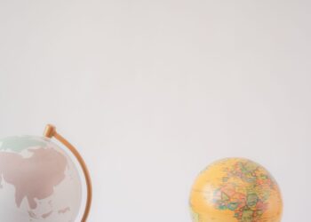 Third‑Culture Entrepreneurs Redefine Growth in Emerging Markets