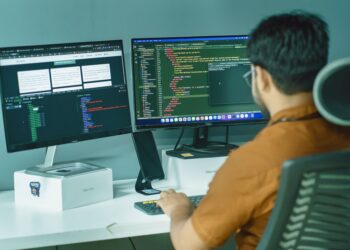 Two‑Thirds of India’s AI Professionals Anticipate Layoffs Within Six Months