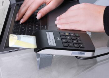 UK Fintech Startup Announces Investment in Card Payment Technology Targeting Education Sector