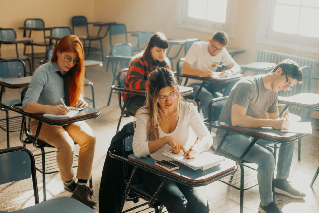 UNAM Initiates Formal Inquiry After Widespread Cheating Allegations Surface