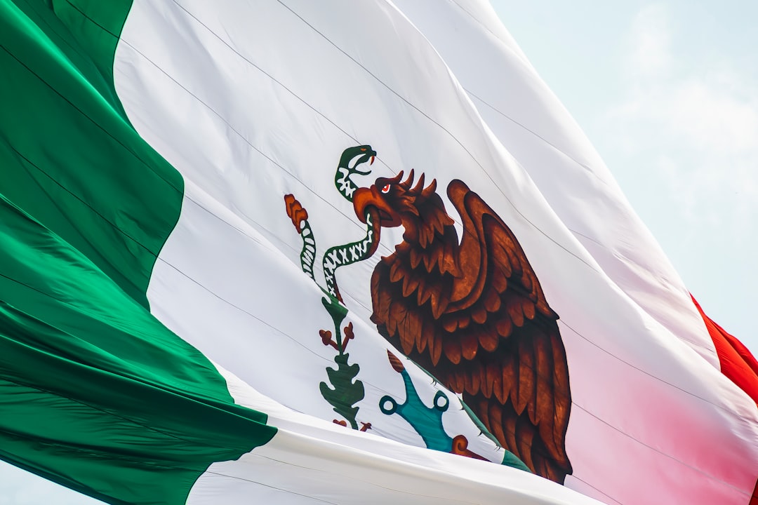 Mexico's Economic Growth Signals Inflation and Rate Hold Strategies