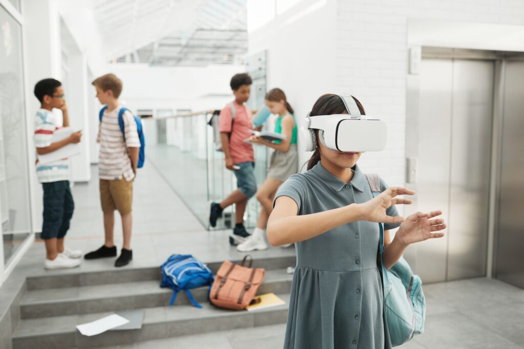 Virtual reality boosts first‑year campus engagement