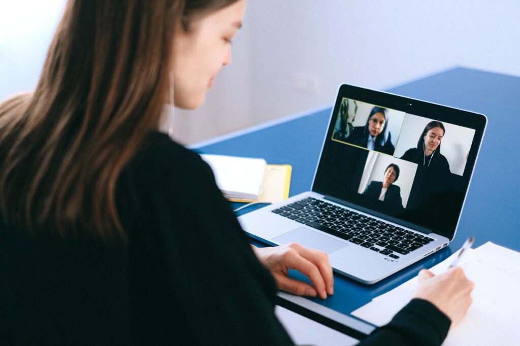 Virtual rehearsals reshape interview outcomes