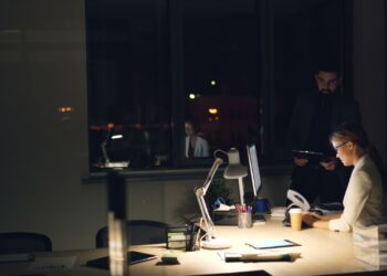 White-Collar Professionals Embrace AI Skills