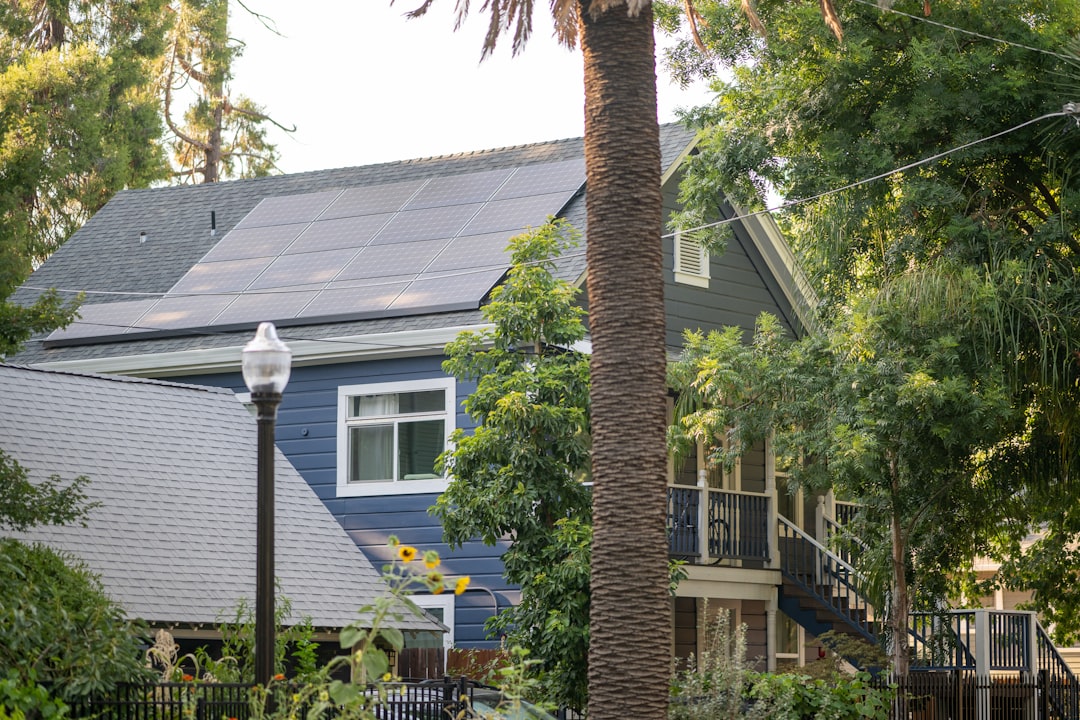 California Lawmakers Pass Plug-In Solar Bill