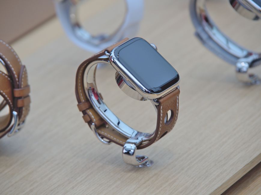 Apple Watch Series 12 Unveils New Health Features