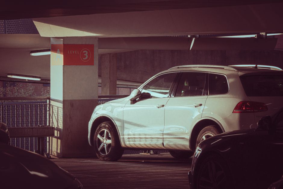 PNGRB Advocates for Fair Competition Among EV, CNG, and LNG Vehicles