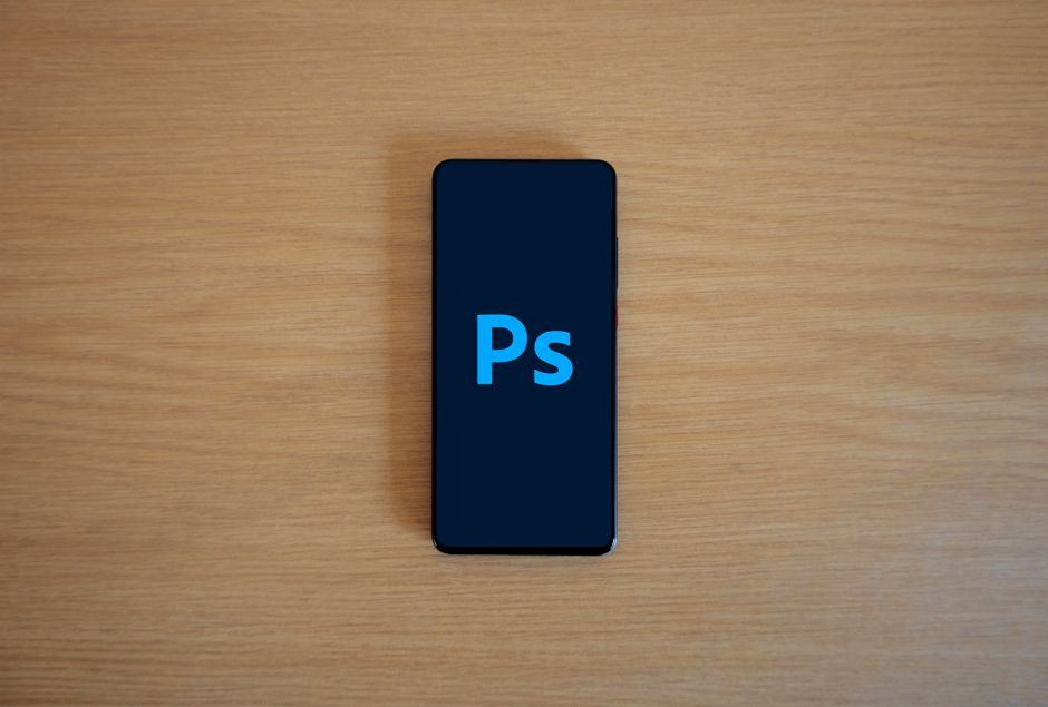 Adobe Premiere Mobile Targets Android, Competes with CapCut