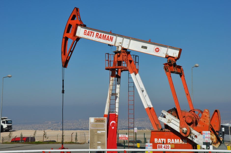 Oil Prices Spike $3 Amid Saudi Strikes and Hormuz Tensions